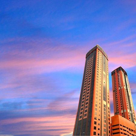 Orange Suites Hotel Manama Exterior foto